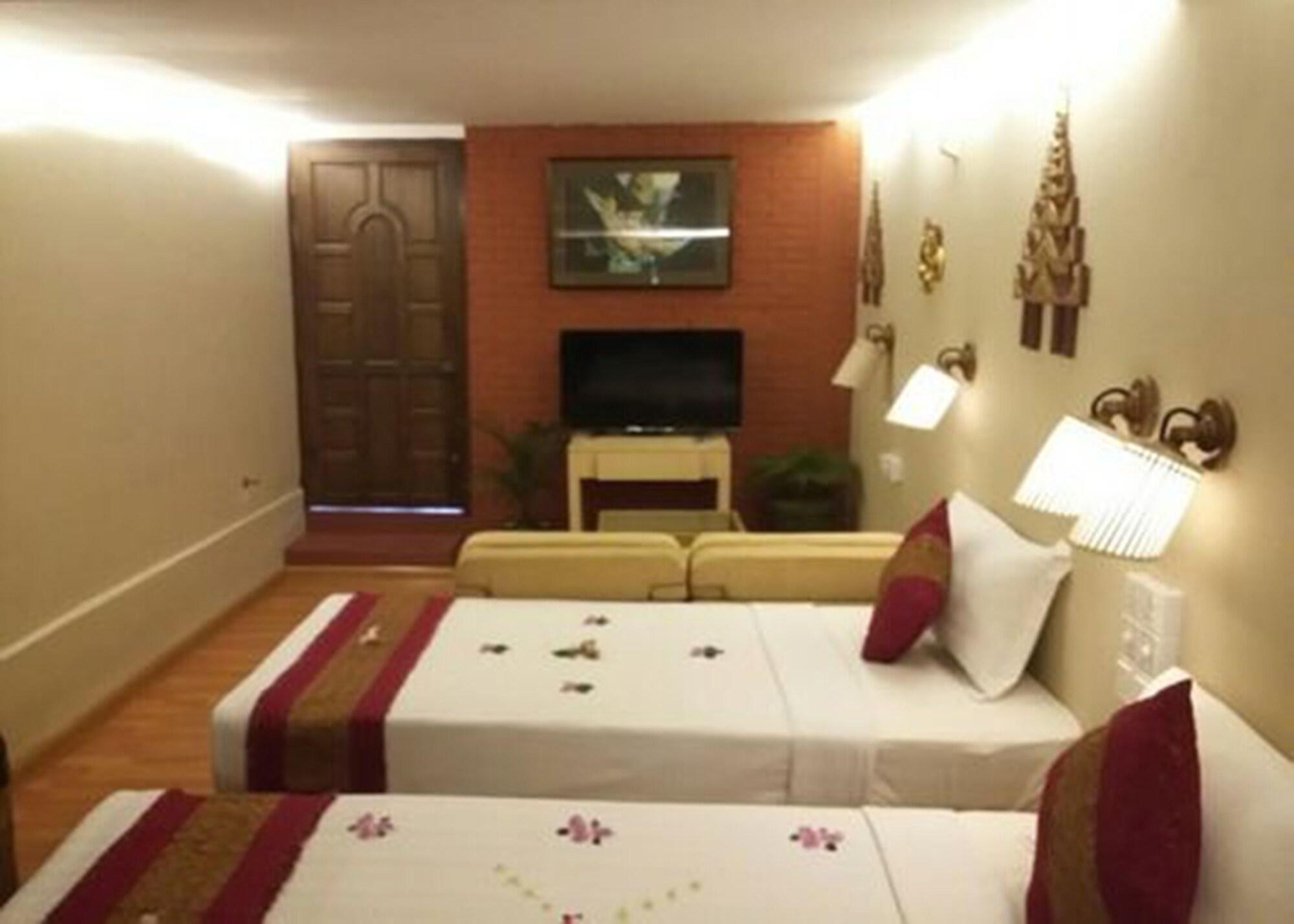 Hotel Yadanarbon Bagan New Bagan Exterior photo