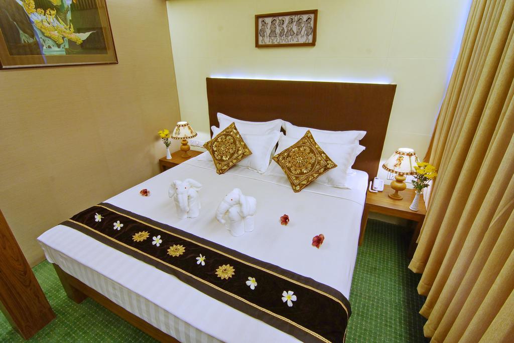 Hotel Yadanarbon Bagan New Bagan Exterior photo